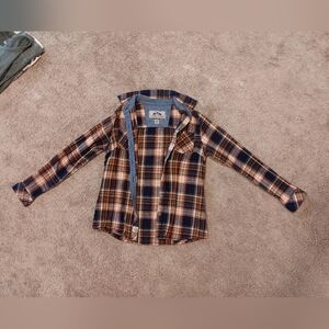 🌸 (3 for $12) Legendary Whitetails flannel